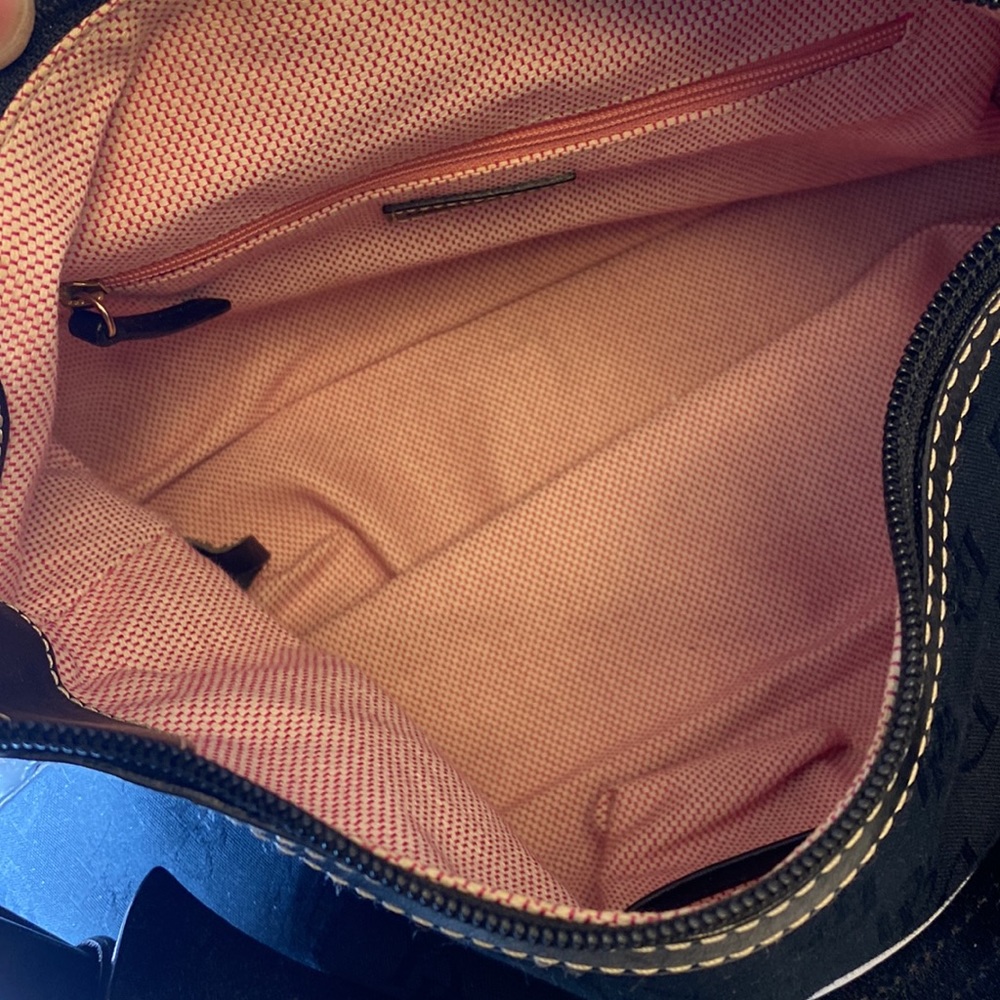 Dooney & Bourke Slouch shoulder bag - Picture 14 of 16